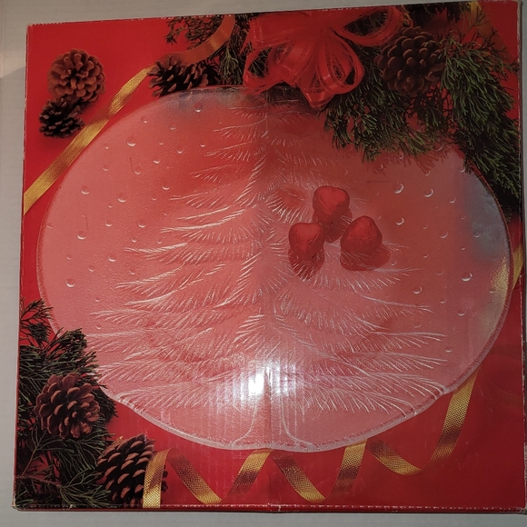 (2) Mikasa Vintage Glass Bon Bon Plate & Vintage Crystal Hostess Platter. - Picture 9 of 10